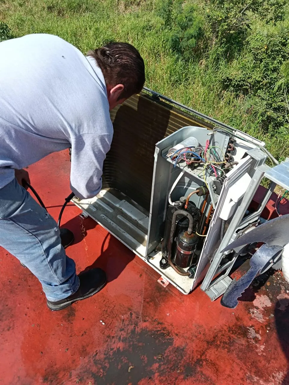 Mantenimiento de aire acondicionado en Villahermosa Tabasco